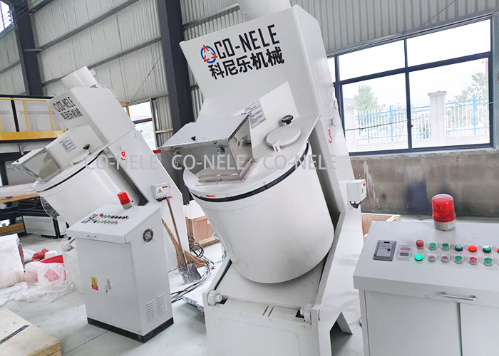 科尼樂氧化鋁粉末造粒機(jī) 科尼樂氧化鋁粉末造粒機(jī)